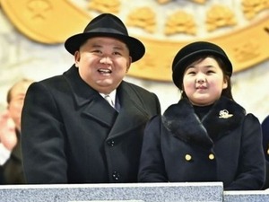 金正恩父娘 (1)