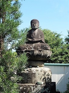 薬師如来と筆子塚 (2)