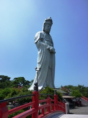 百衣観音