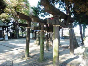 三柱神社 (2)