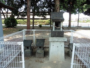 箱石貫前神社 (11)