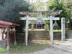 女渕御霊神社 (1)