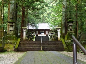 三夜沢・赤城神社 (２)