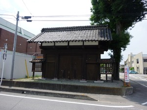 吉井藩陣屋の表門 (2)