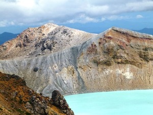 白根山・湯釜 (7)