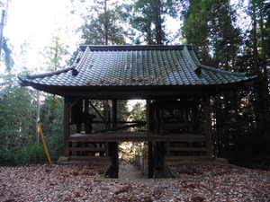 天引諏訪神社 (4)