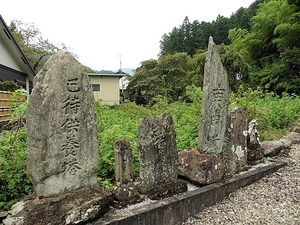 金井薬師堂 (3)