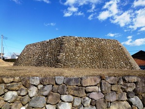 吉岡・三津屋古墳 (2)