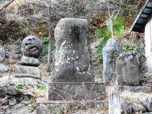 伊勢山百庚申 (3)