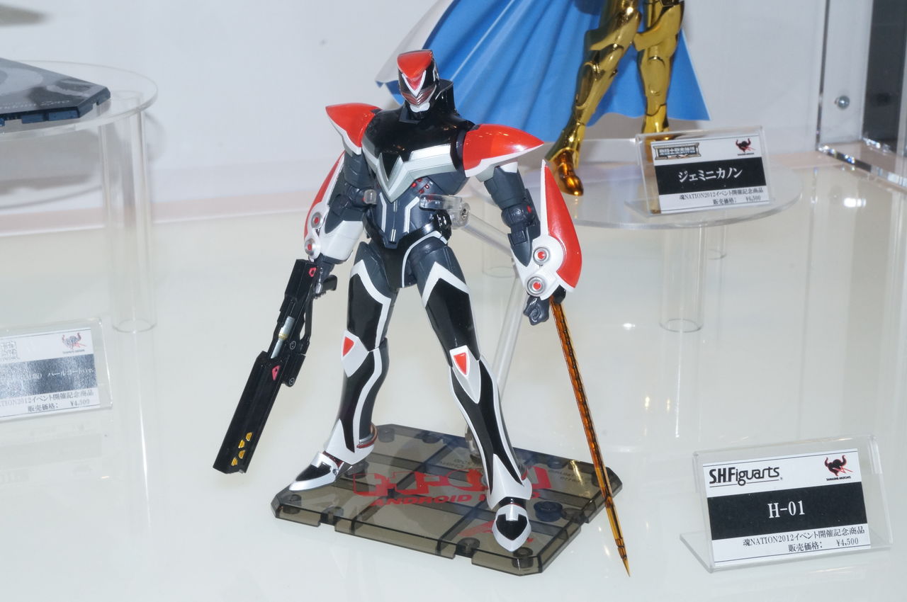 S.H.フィギュアーツ TIGER＆BUNNY（タイガー＆バニー） H-01 (魂ネイション2012、魂ウェブ限定) i8my1cf Amazon.co.jp: バンダイ(BANDAI) S.H.フィギュアーツ