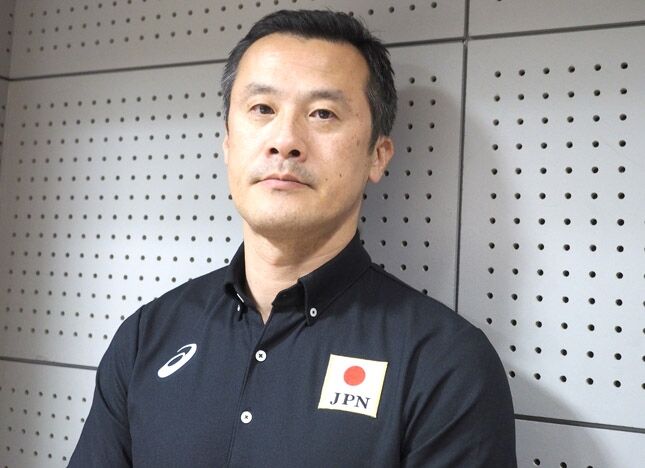 バレーボール夜話 Vol 前途洋々の男子 やり直しの女子 全日本次期監督 彼女はバレーボーラー