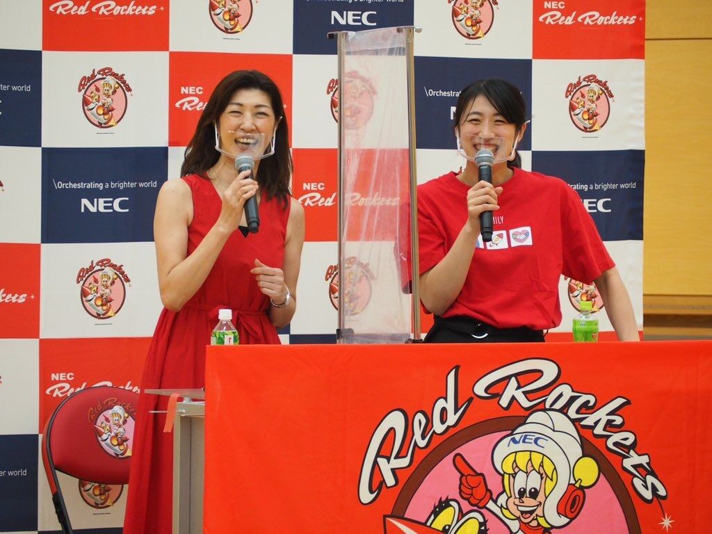 NECレッドロケッツ クッションカバー 島村春世 日本限定モデル