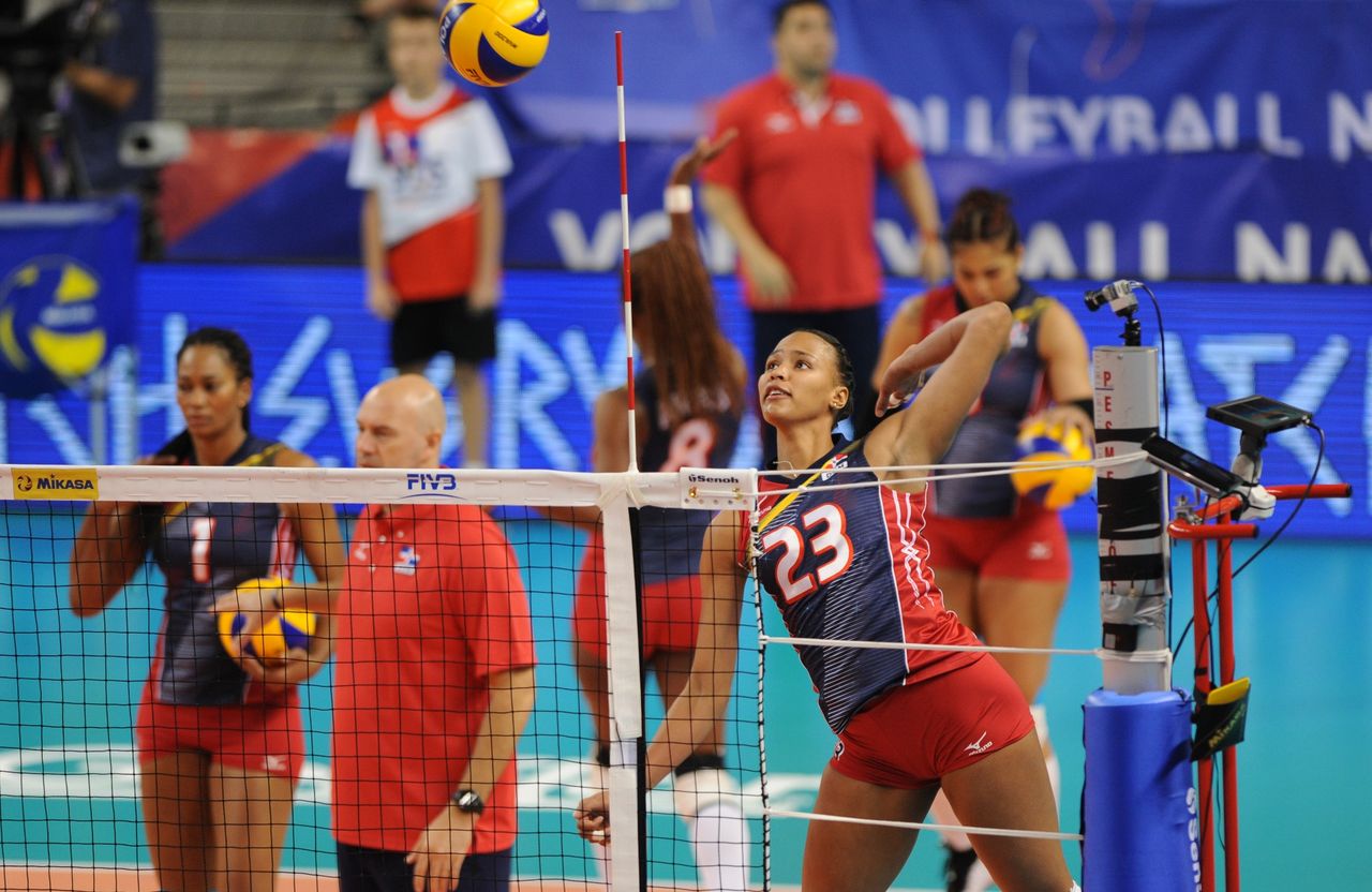 バレーボール夜話 Vol 5 バリエーション 彼女はバレーボーラー