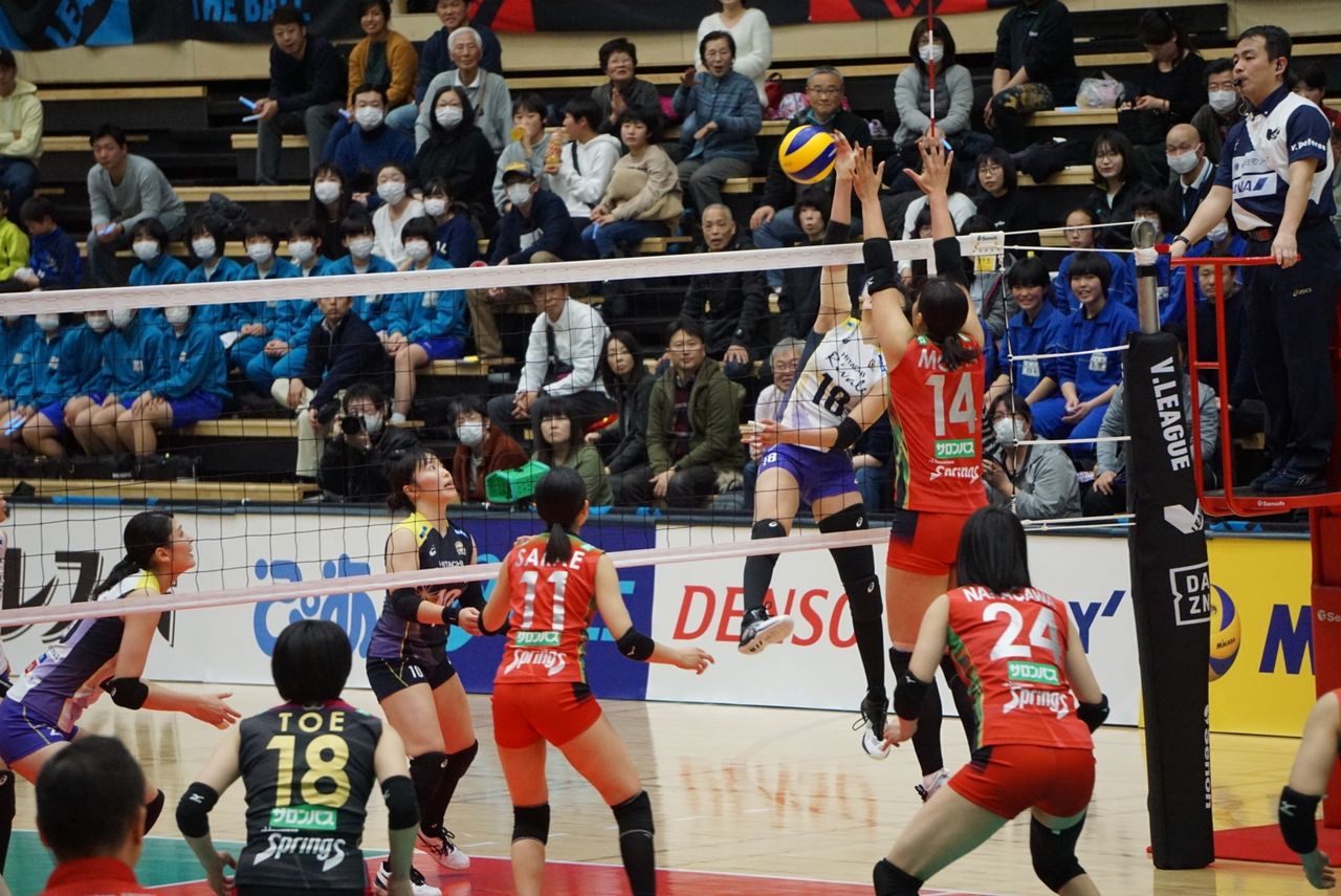 Weekly Volleyball V League V 1ファイナル8 ファイナル６ 三週目二日目 彼女はバレーボーラー