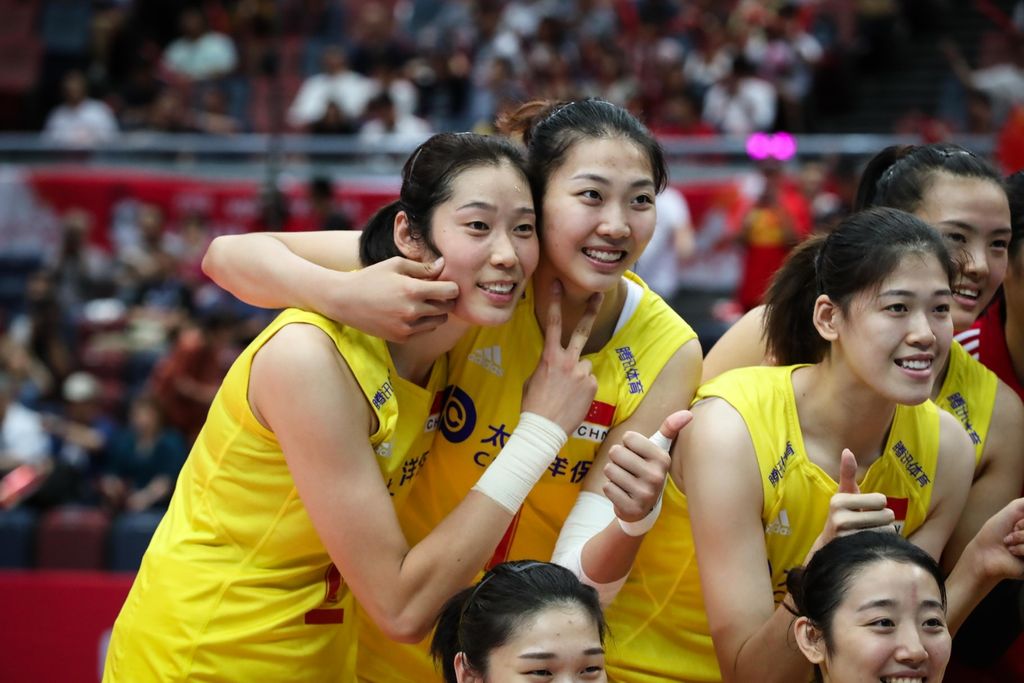 Chinaplayerscelebrateaftertheirvictory