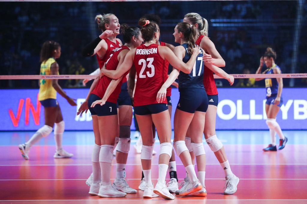 USAteamcelebratesapoint