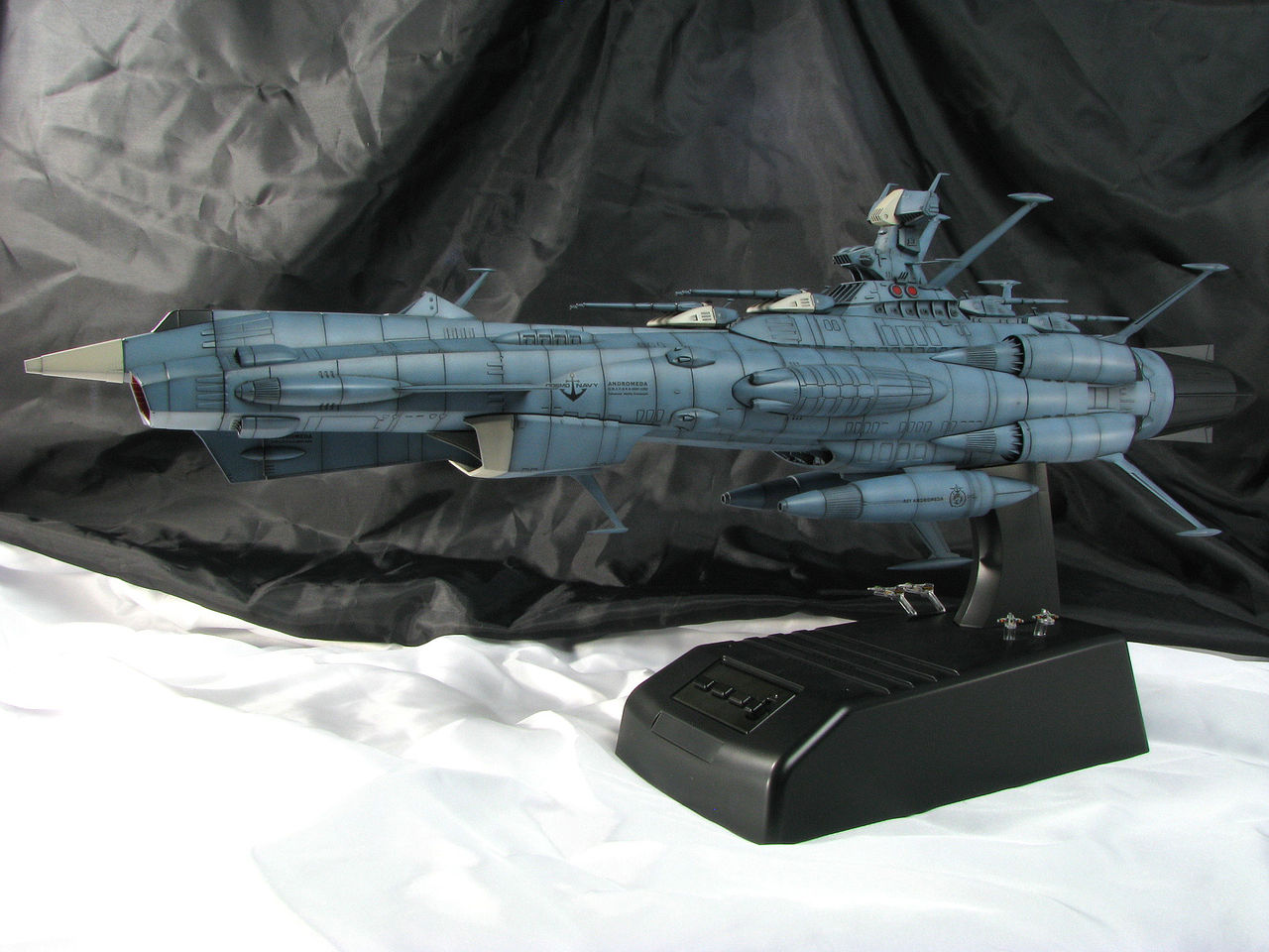 宇宙戦艦ヤマト　1/1000アンドロメダ改 バンダイ1/1000 アンドロメダDX（バンダイ1/1000アンドロメダ