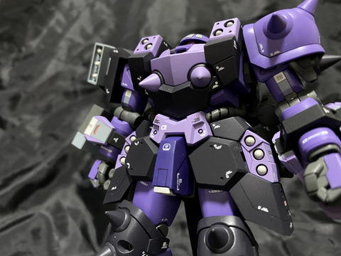 1/144 バンダイ スーパーカスタムザクF2000 ④ 完成です 1/144 バンダイ スーパーカスタムザクF2000 ④ 完成です