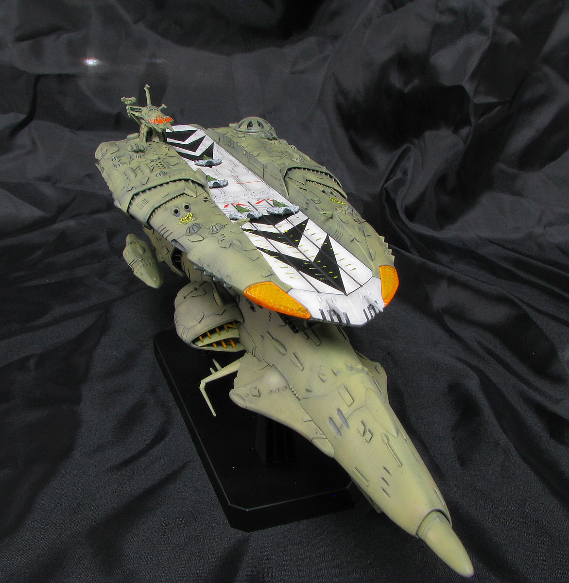 帝星ガトランティス ナスカ級打撃型航宙母艦 キスカ (1/1000