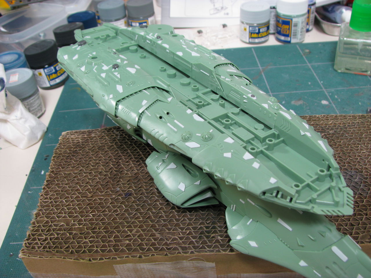 バンダイ 1000/1 ナスカ級 1/1000 ナスカ級打撃型航宙母艦〈キスカ〉｜バンダイ ホビーサイト
