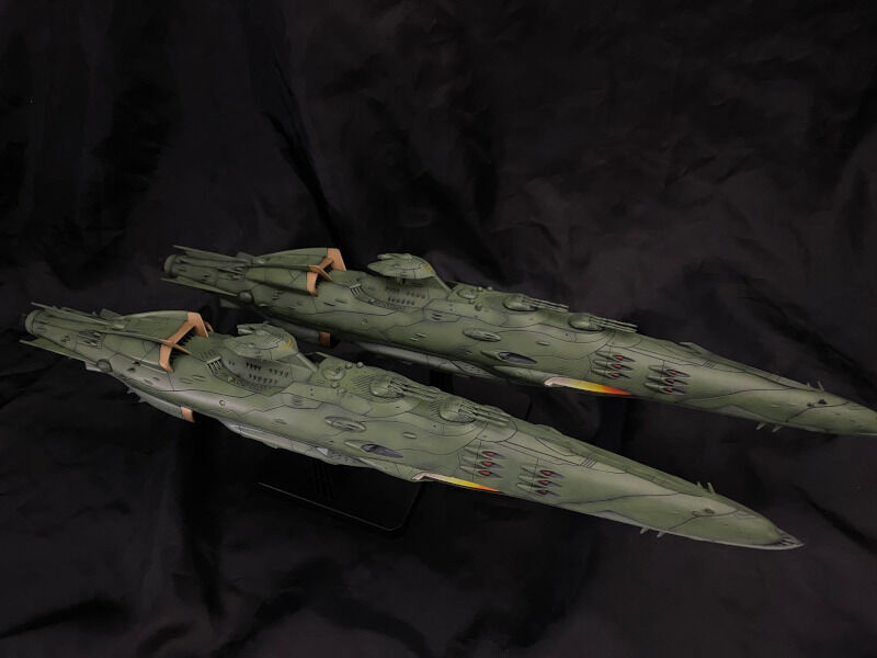 未組立1/1000ガミラス艦セット4 ハイゼラード級＆デラメヤ級 大ガミラス帝国航宙艦隊 ガミラス艦セット4 ［ハイゼラード級航
