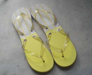 ちくわの穴から星☆を見た ＊4コマ-サンダル１