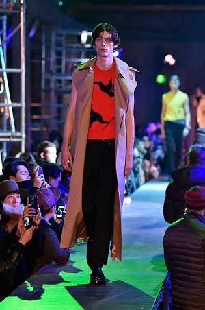 Raf_Simons_25