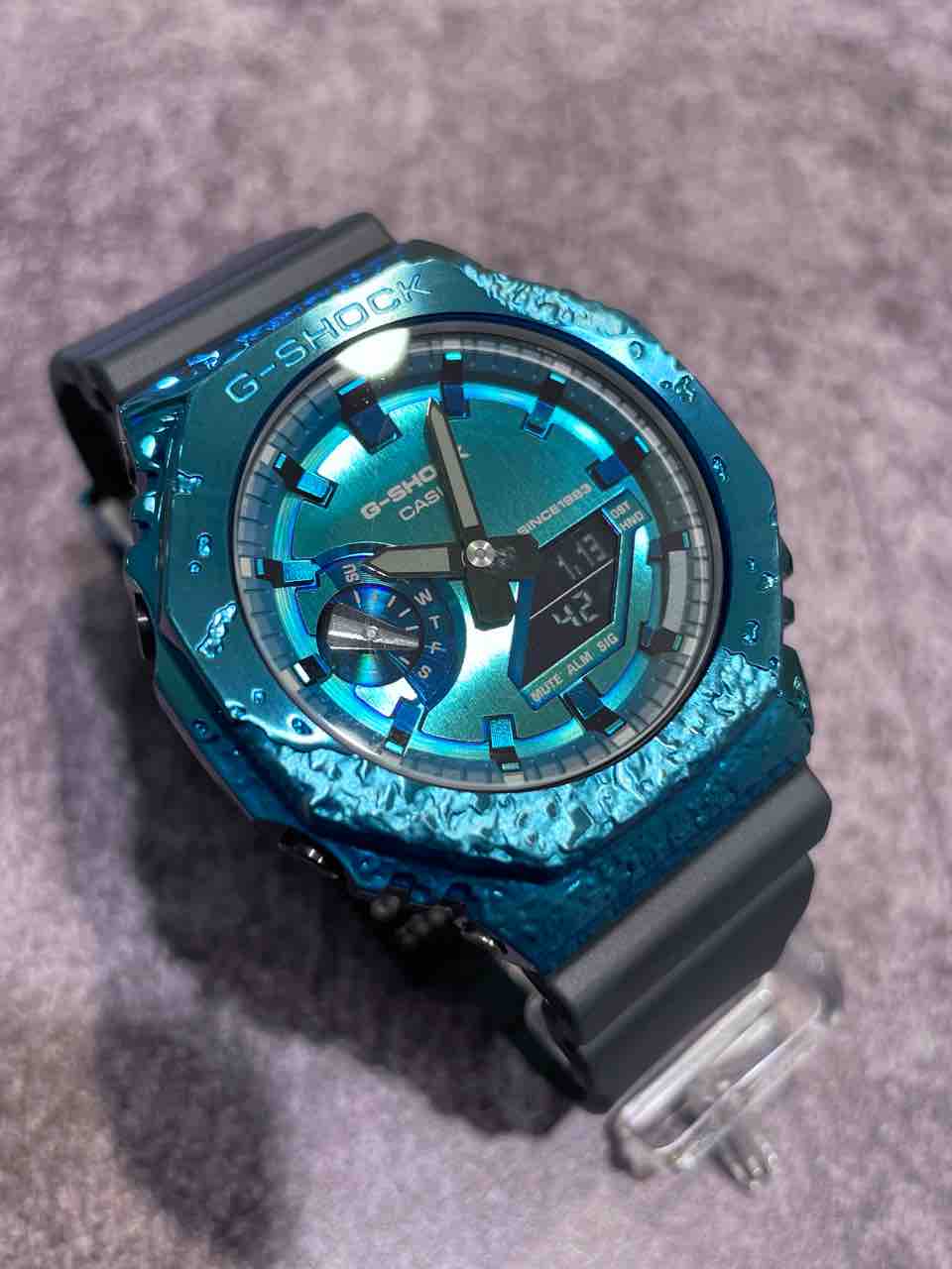【即完売品】 G-SHOCK GM-2140GEM-2AJR 40周年記念モデル GM-2140GEM-2AJR | CASIO