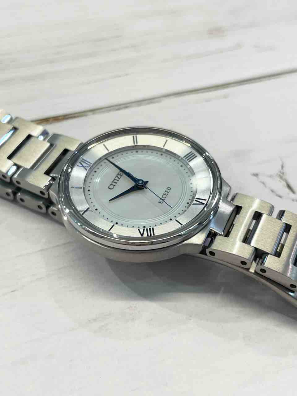 CITIZEN】EXCEED 白蝶貝×スーパーチタニウム【EX2090-57A