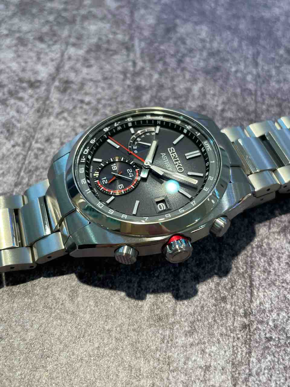 セイコー アストロン sbxy017 超人気モデルセイコーアストロンSBXY017