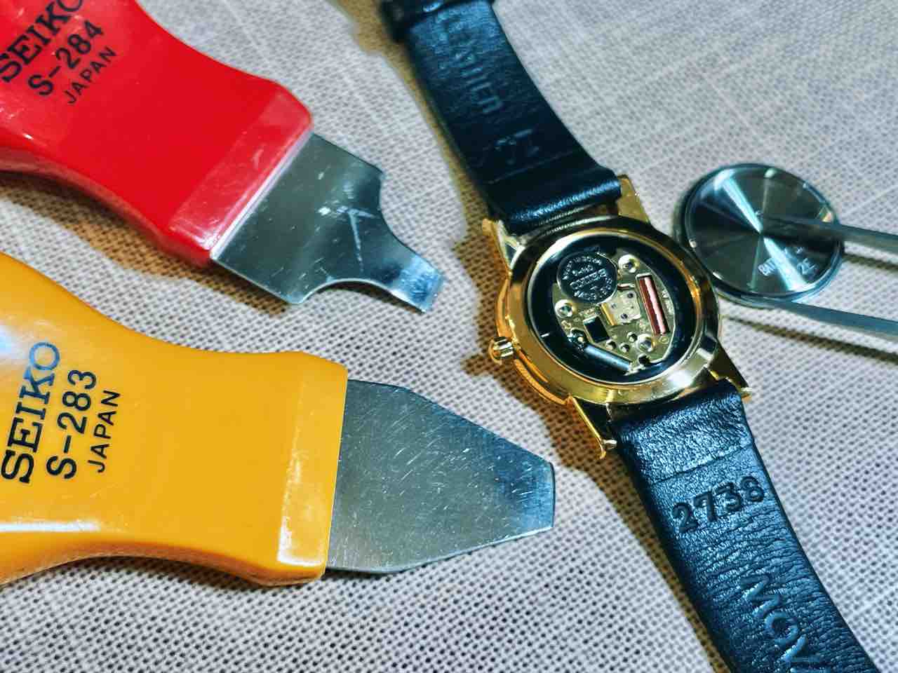 腕時計の電池交換承ります！ : タイムズギア あべのキューズモール店の