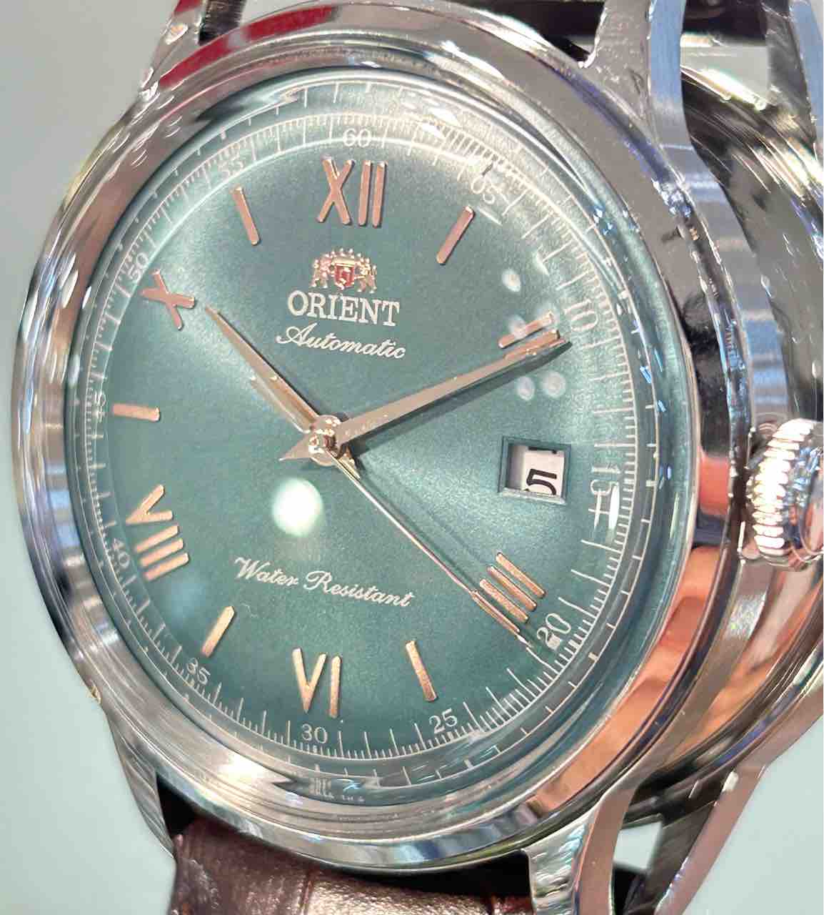 ORIENT】時代を超えるクラシック オリエントバンビーノ、新たな緑で