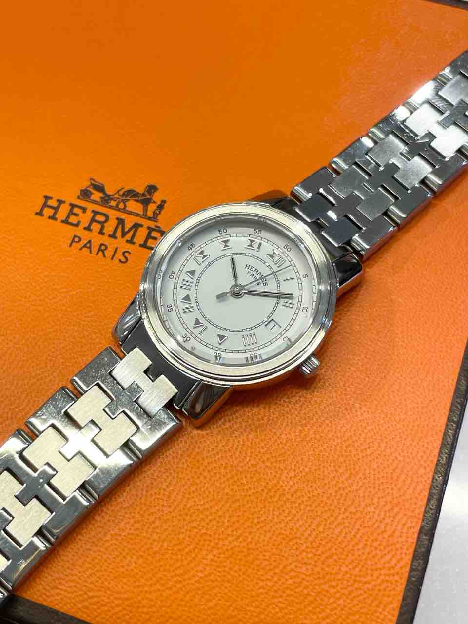 美品】HERMES キャリック 白文字盤入荷!【ヴィンテージ品 美品】HERMES キャリック 白文字盤入荷!【ヴィンテージ品