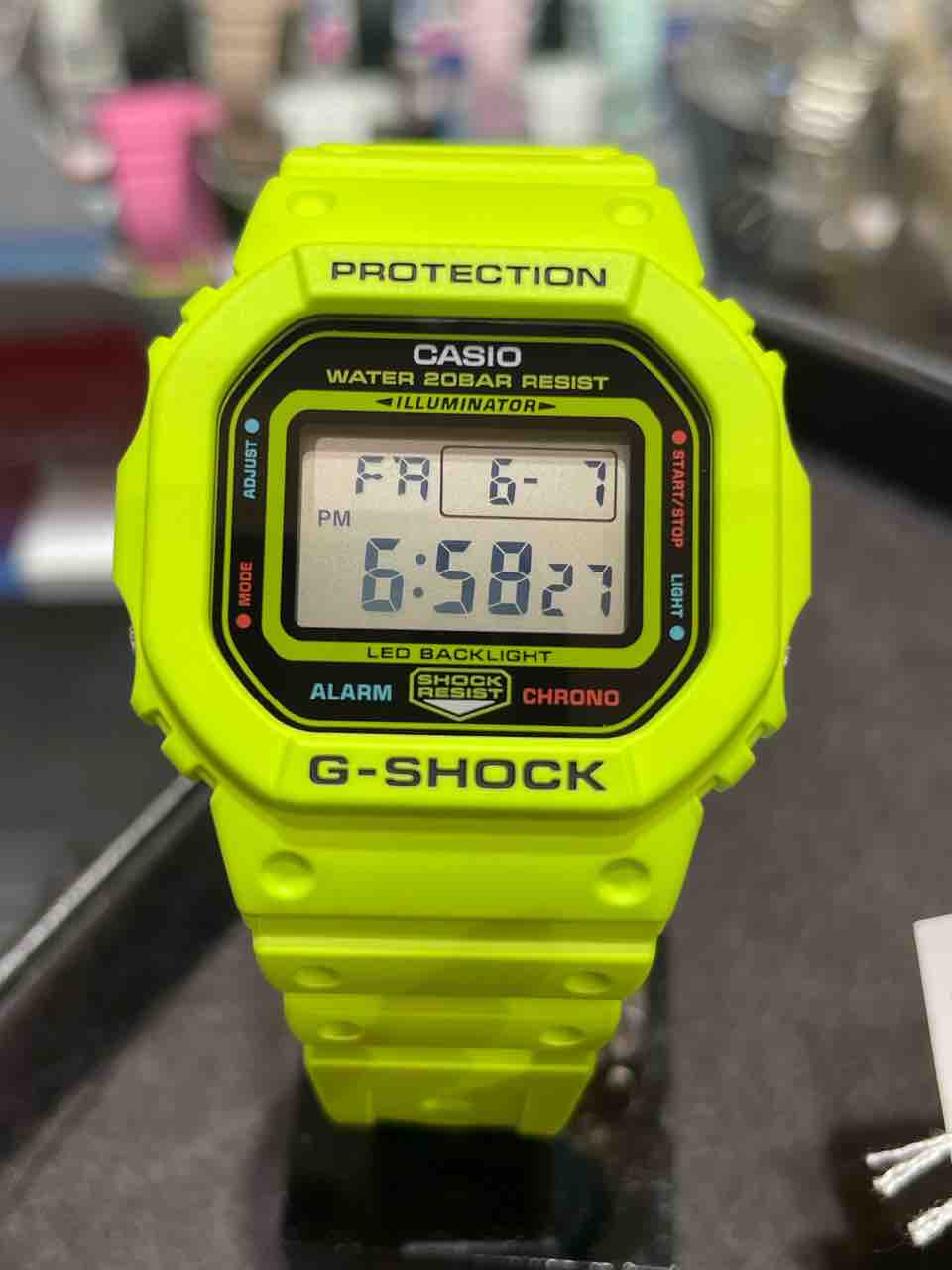 G-SHOCK】6/7発売の新作！夏におすすめなビビットカラー！【DW-5600EP