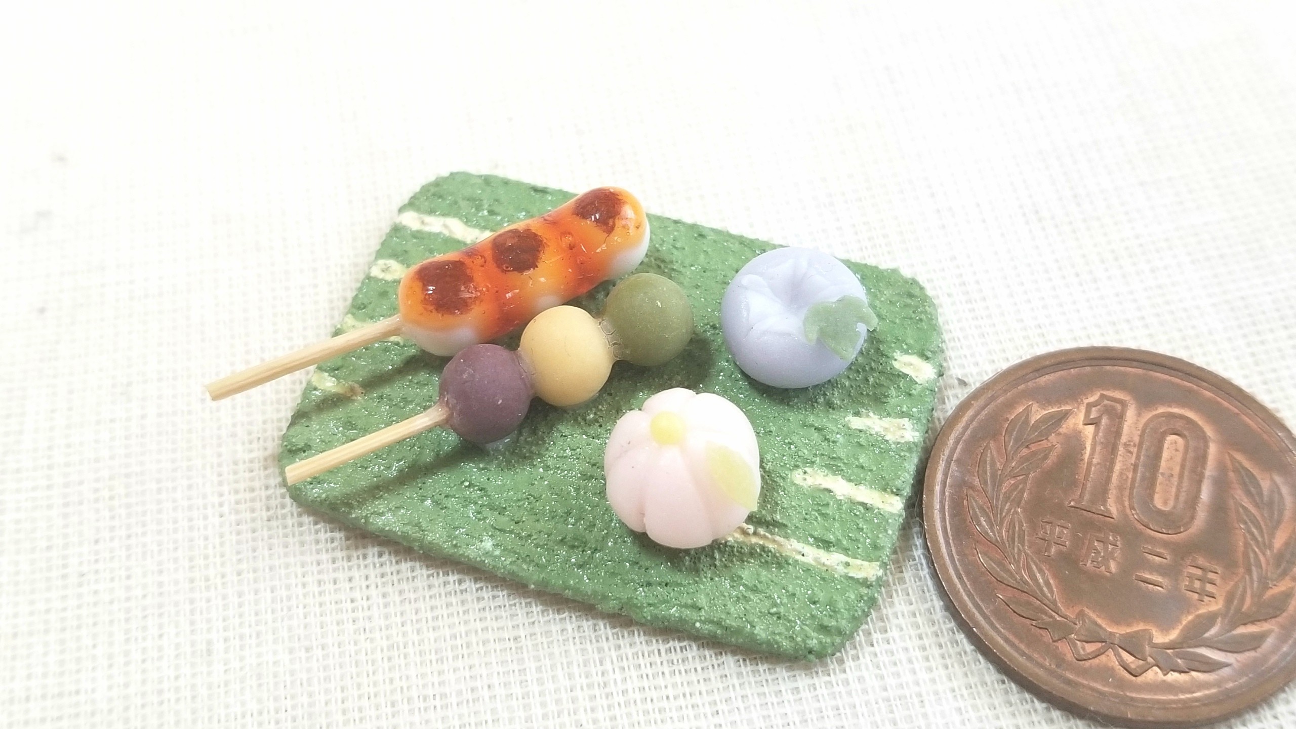 和食器,陶器,和菓子,ミニチュアフード,樹脂粘土,団子,練りきり,食玩