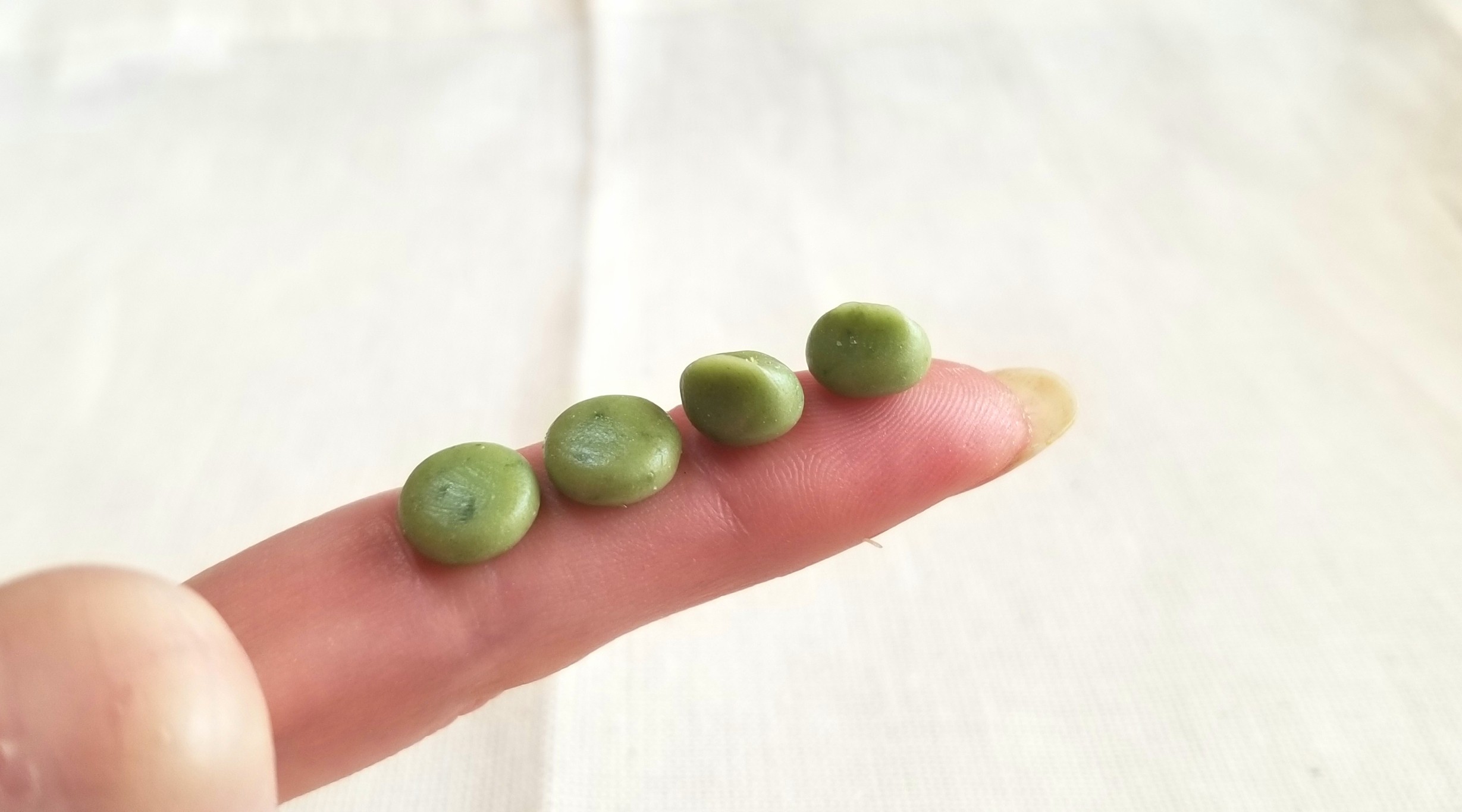 よもぎ草餅,和菓子,ミニチュア,樹脂粘土,ねんどろいど,シルバニア