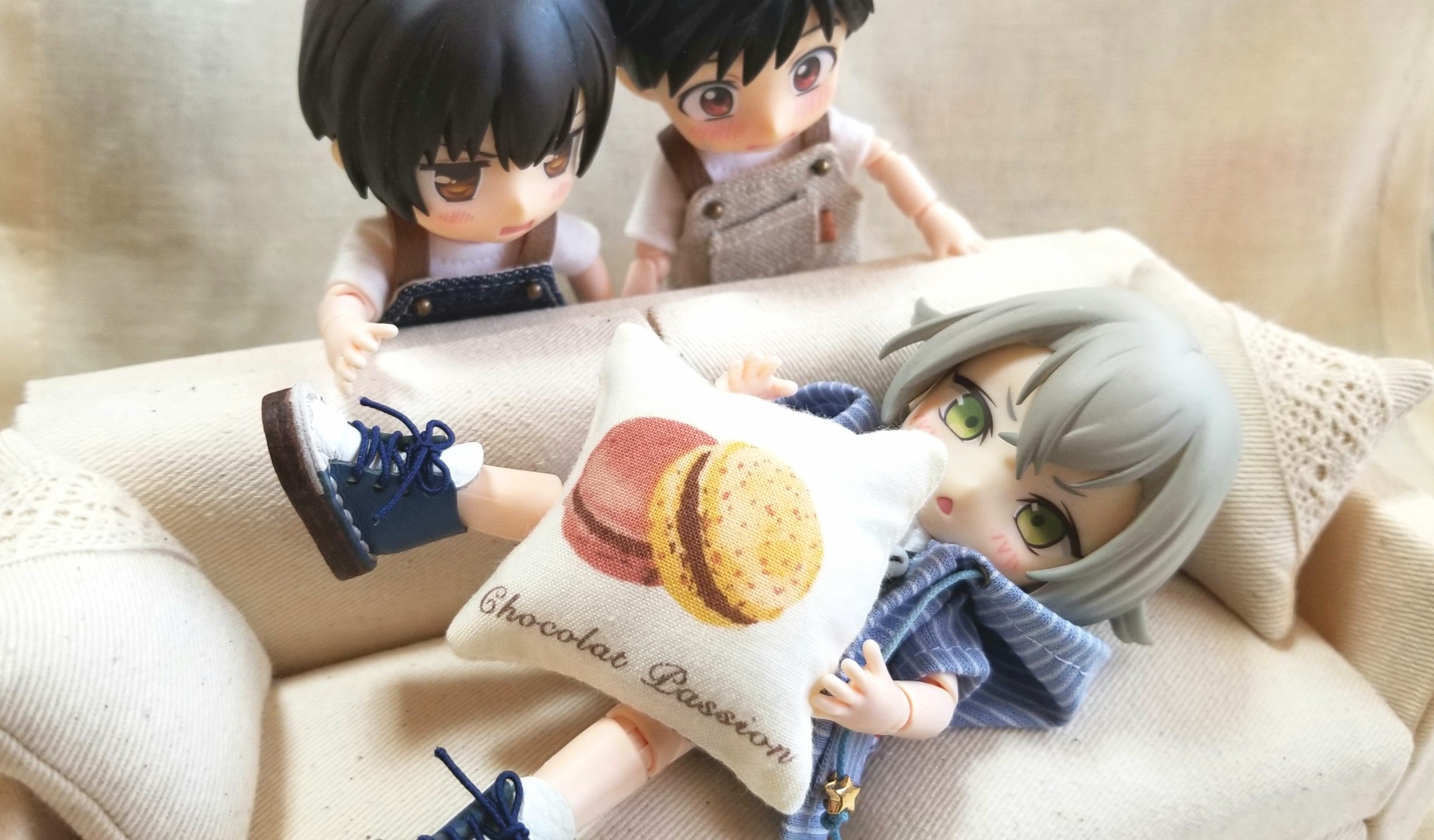 ドール小物,ミニチュアソファー,クッション,ドール遊び,記念撮影
