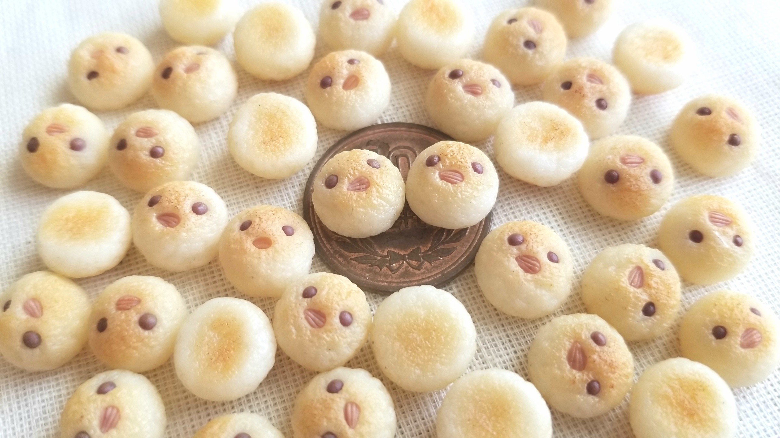 ひよこのぴよパン,粘土,ミニチュア,美味しい,可愛い,まん丸,ドール用