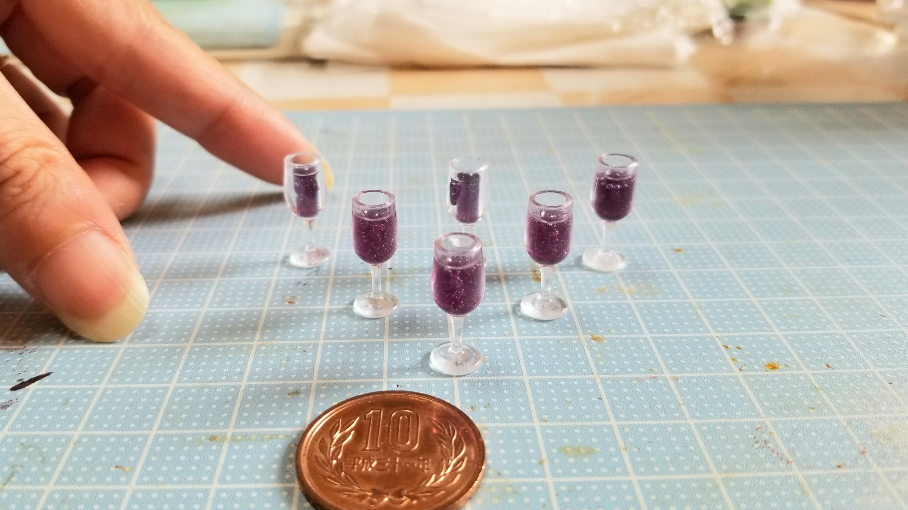 ミニチュアフード赤ワイン飲み物ドリンクドール用品小物ハンドメイド