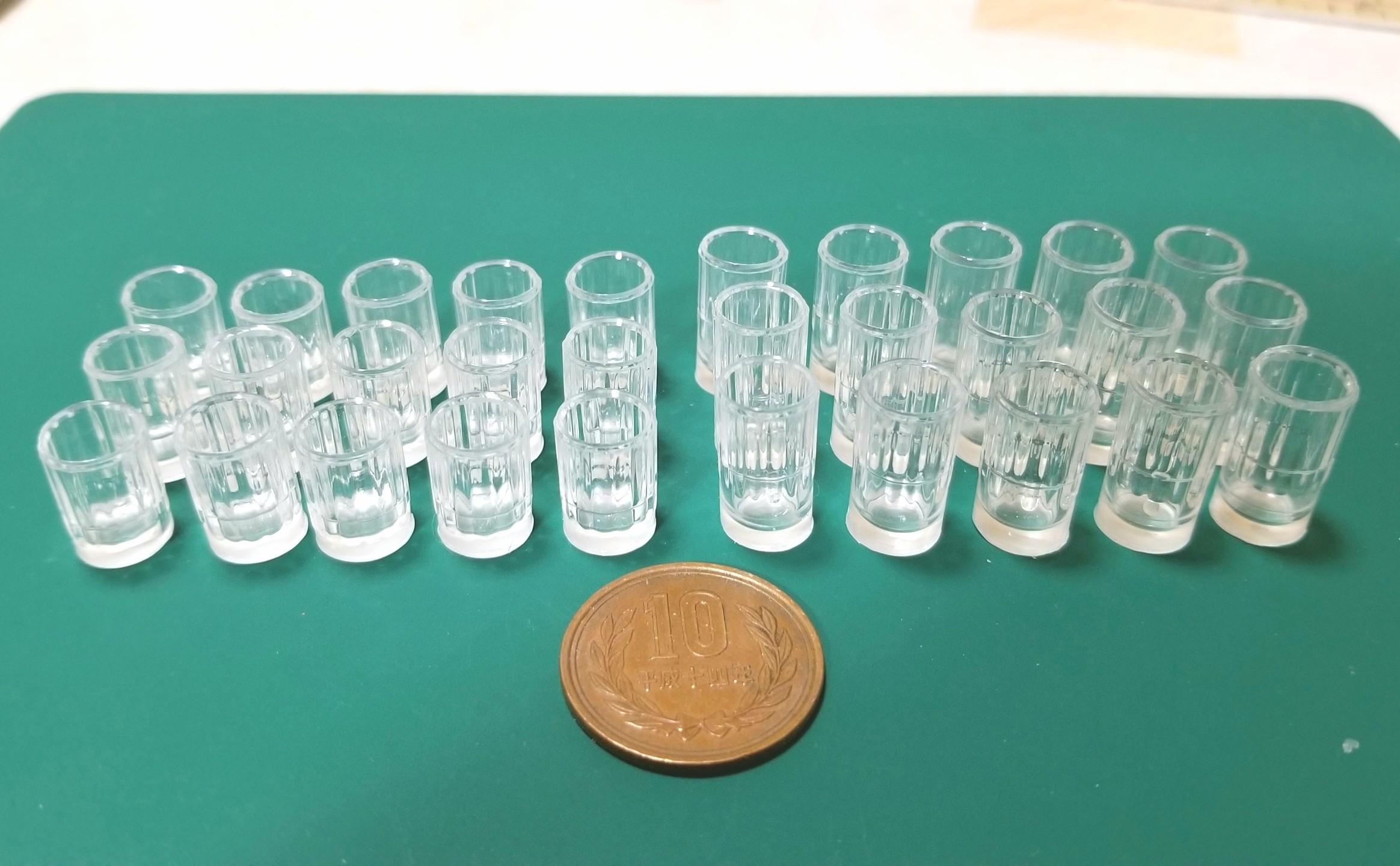 ミニチュア,グラス,コップ,作り方,シガレットフィルターを使って
