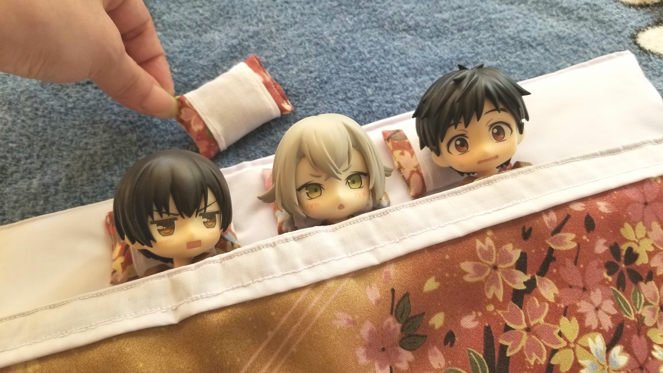 オビツろいど,遊び方,布団,小物,撮影,刀剣乱舞,勇利,人気,ブログ