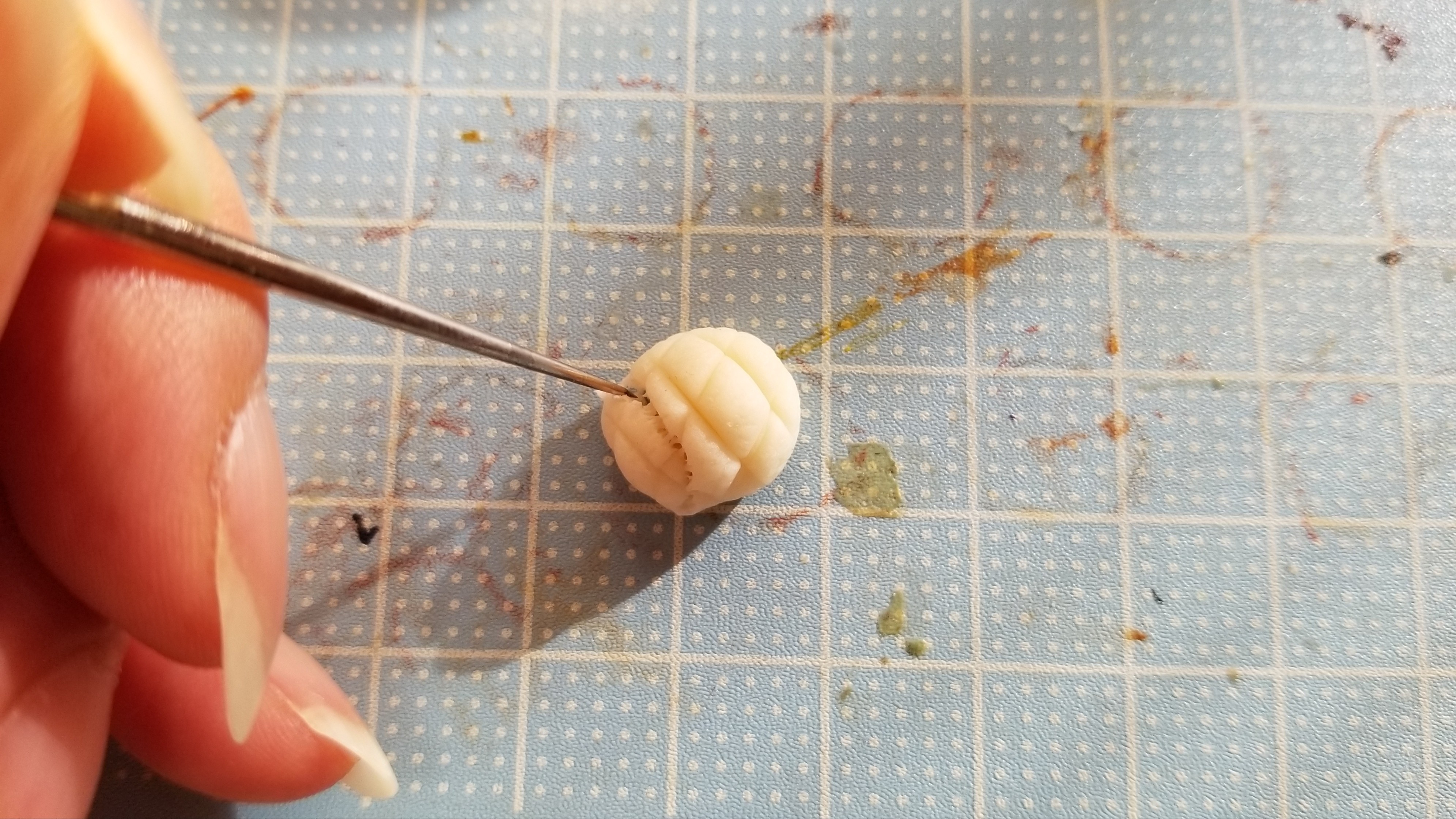 ミニチュアフードメロンパンの作り方樹脂粘土ハンドメイドブログ