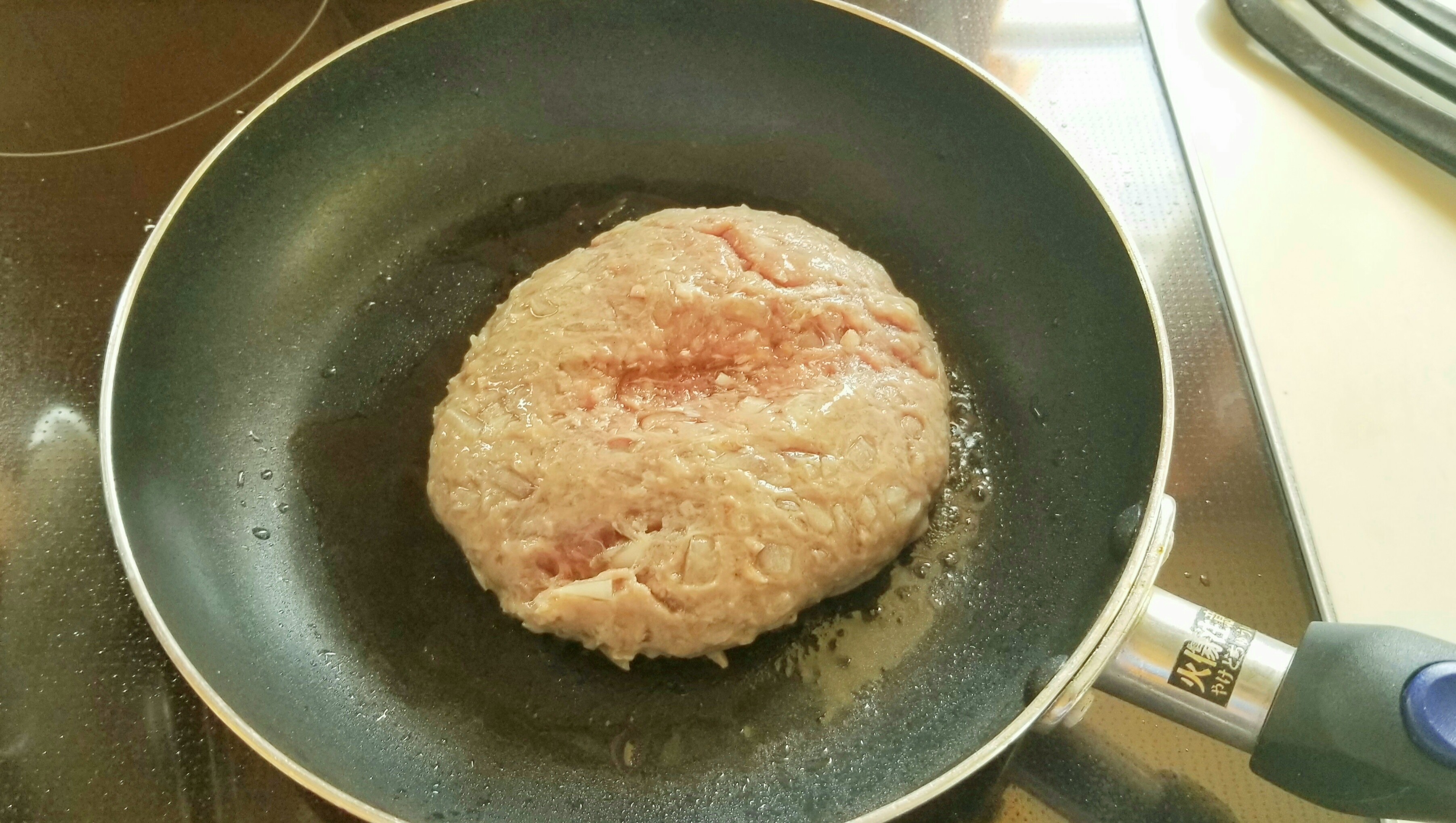 おいしいハンバーグの作り方隠し味基本レシピ形成下味コツこねる