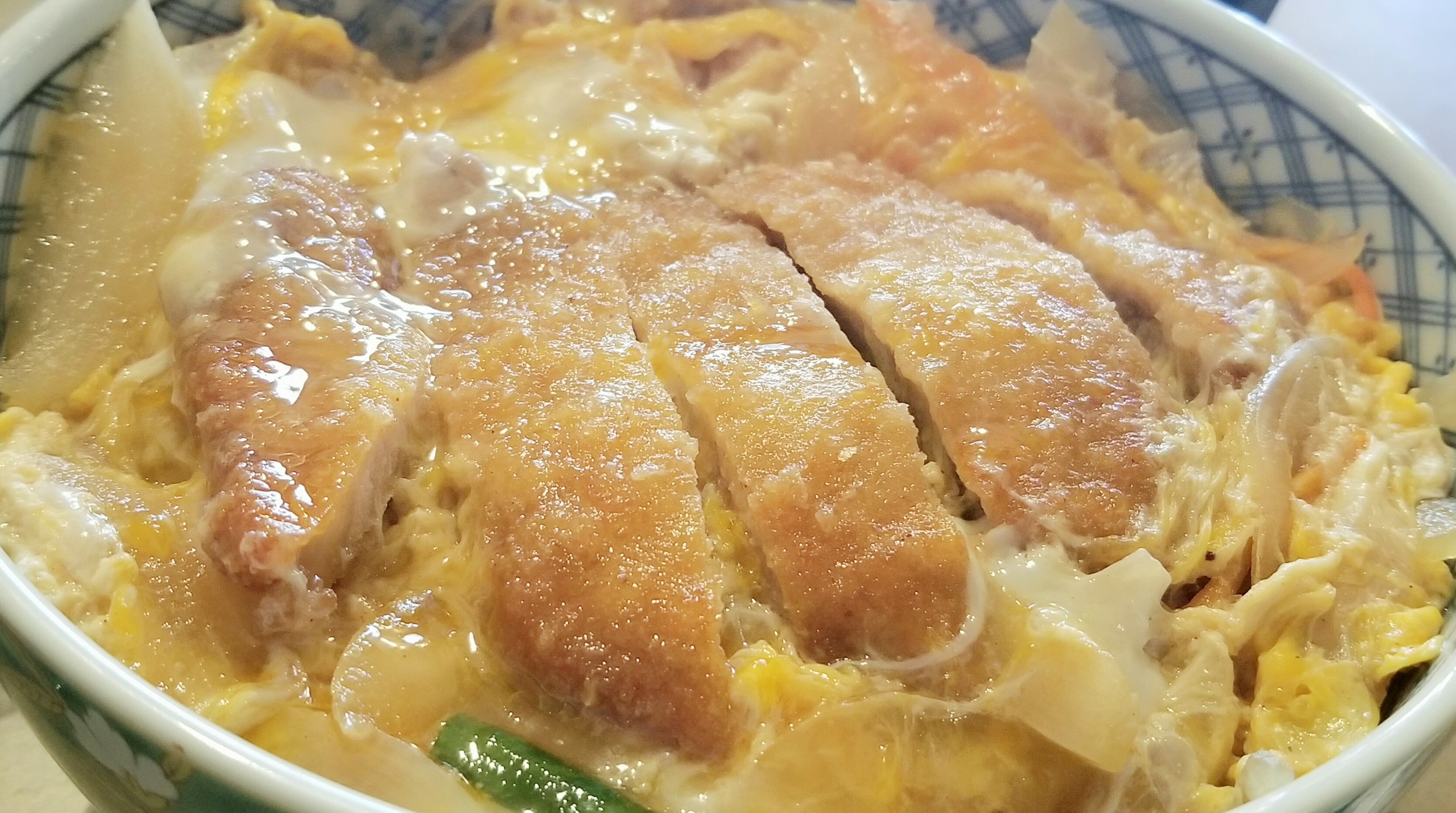 おいしいおすすめカツ丼グルメランチ人気食べブログ飯テロ画像安い
