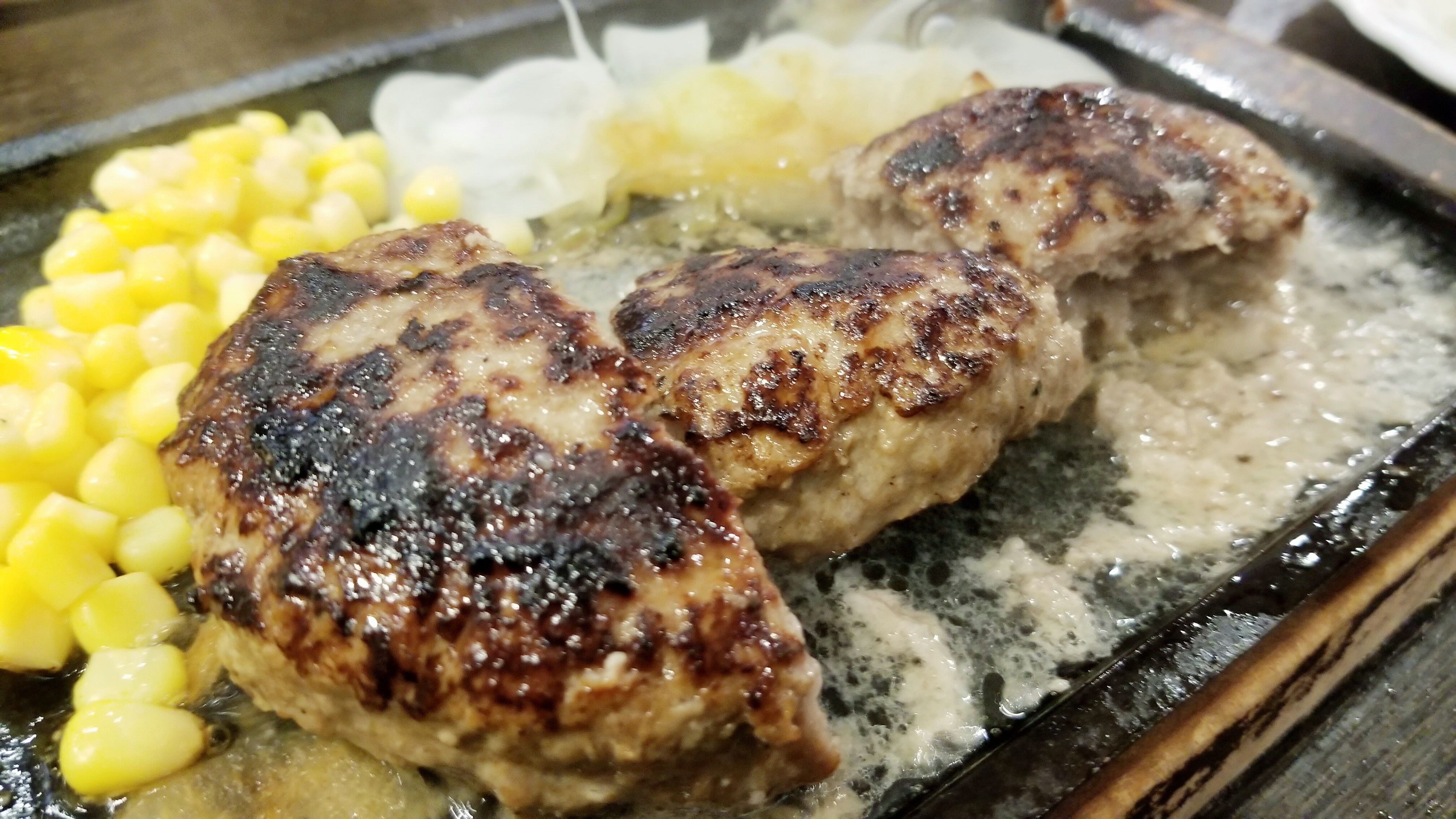 愛媛県松山市ステーキ食堂おいしいハンバーグ肉料理おすすめ有名店