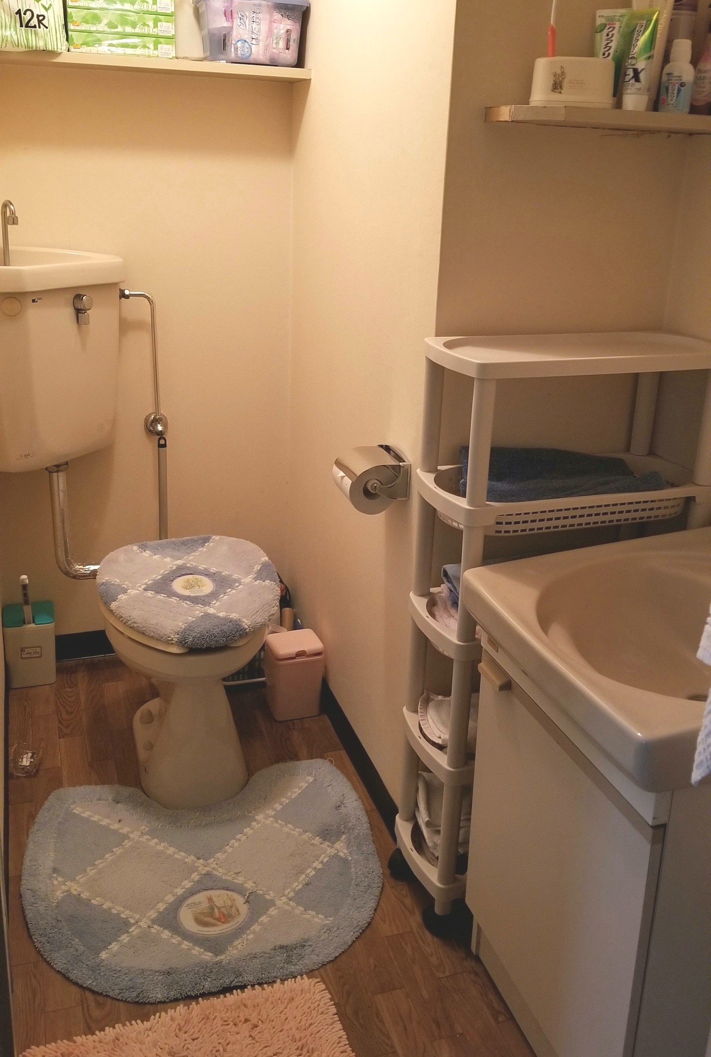 一人暮らしトイレバスルーム,ワンルームマンション,片付け掃除