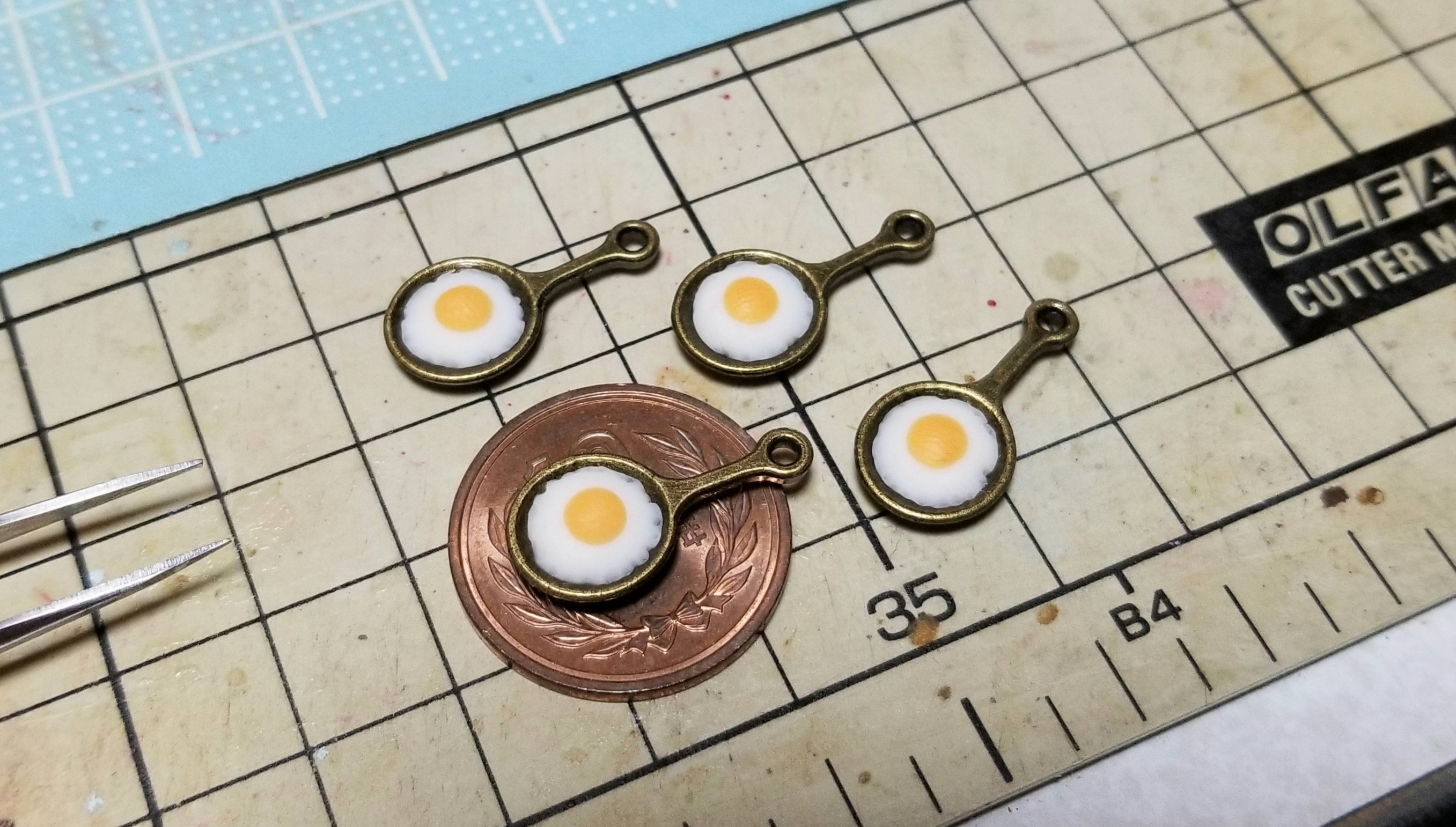 かわいい美味しいそうな目玉焼き粘土アート作品自作ハンドメイド小物