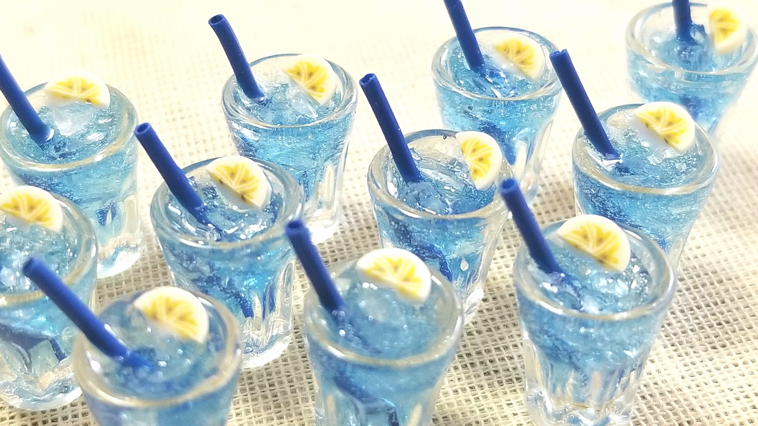 ミニチュアフードドリンク飲み物ジュース,ミンネで販売中ドール小物