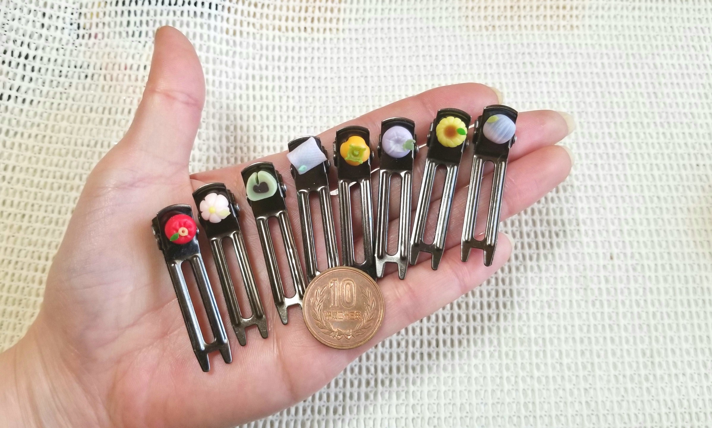 ミニチュア,ヘアピン,和菓子,藤,桃,柿,生菓子,椿,樹脂粘土,ミンネ