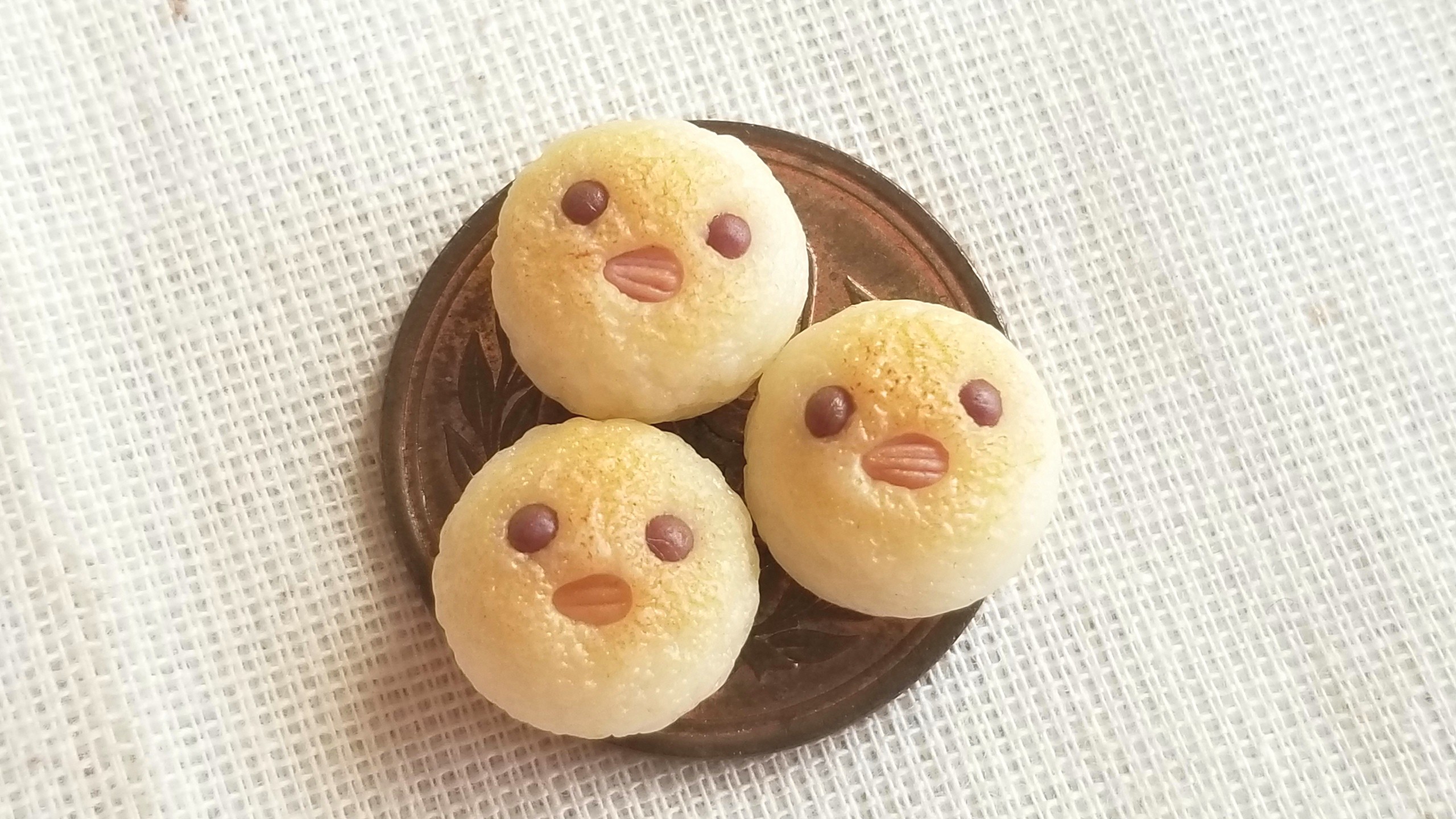 ひよこのぴよパン,粘土,ミニチュア,フェイクフード,ドールハウス
